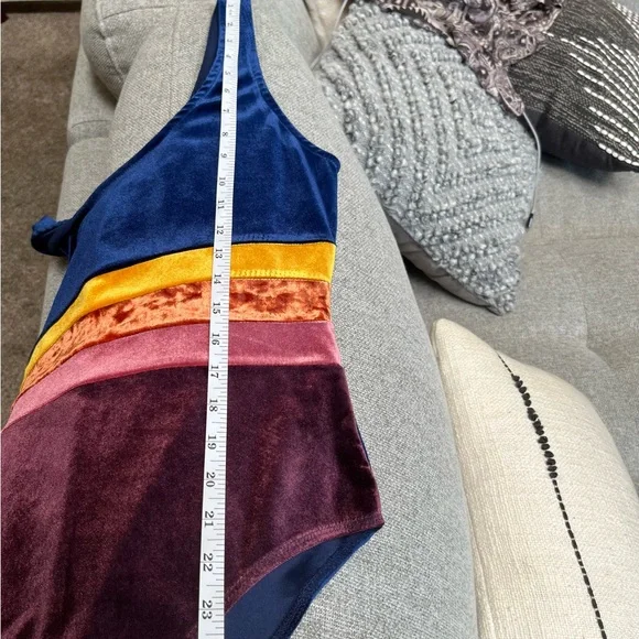 Forever 21 Velour Velvet Color-block Striped Bodysuit Sz M - Picture 6 of 7